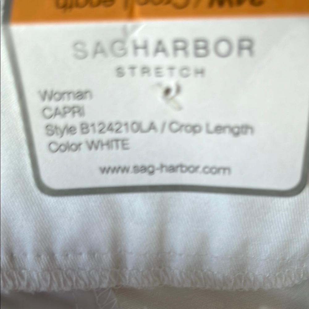 Sag Harbor White Relaxed Fit Capris - Picture 8 of 12